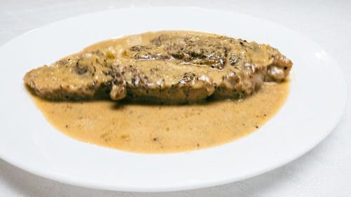 סטייק ברוטב פלפל ושמנת